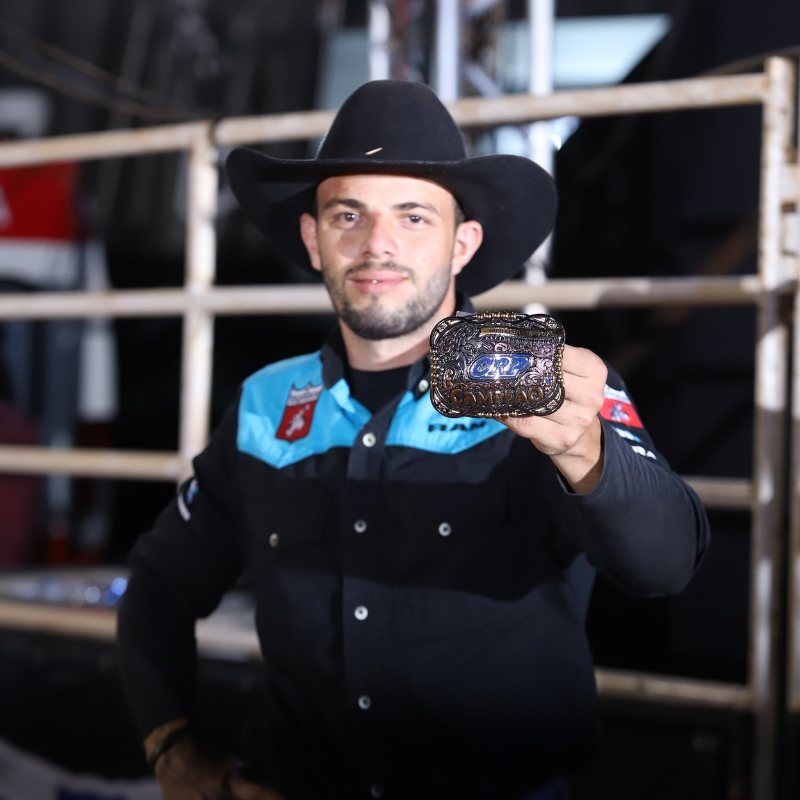 Lucas Paiva volta a vencer e conquista o título em Rubiácea