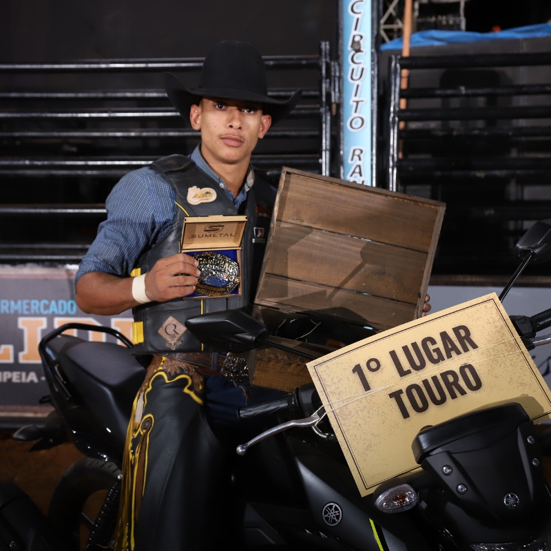 Felipe Souza conquista o titulo inédito de Campeão em sua cidade Pompeia