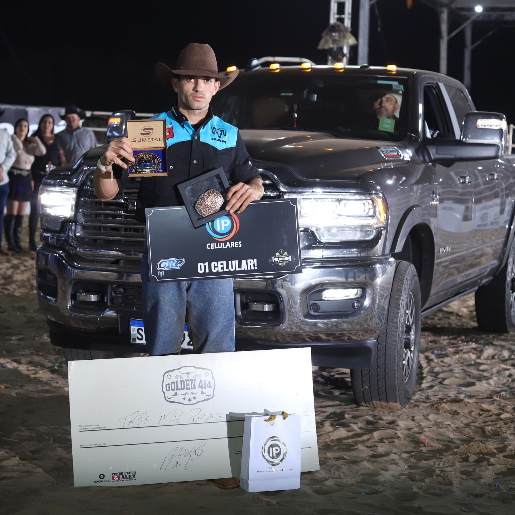 Douglas Xavier conquista seu primeiro título em 2025 e é o grande campeão do Rodeio de Palmares Paulista