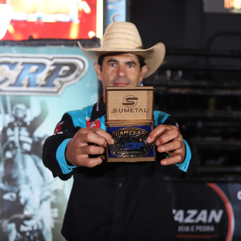 Aos 43 anos, Nilton Batista segue em alto nível e conquista o título de Campeão de Ouro Este 2025