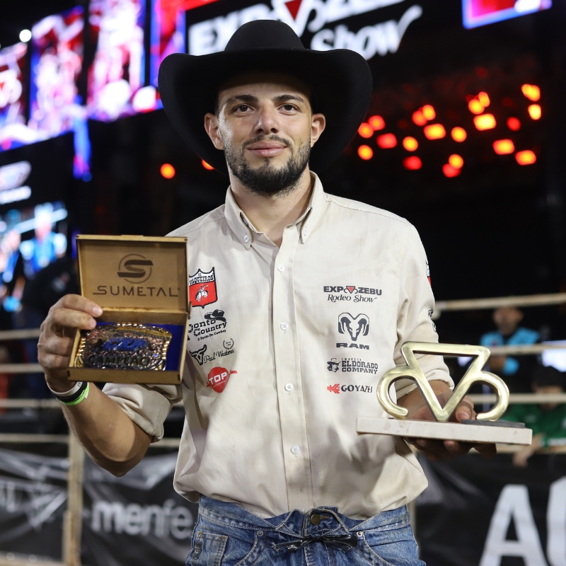 Lucas Paiva está de volta e se torna o novo Gold Cowboy